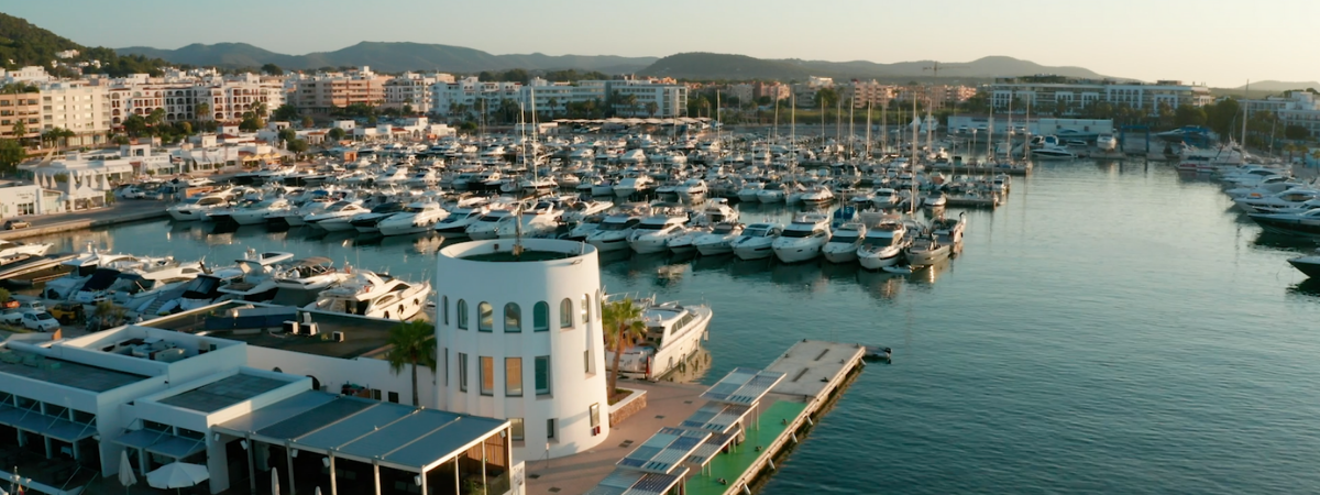 Puerto de Santa Eulària des Riu